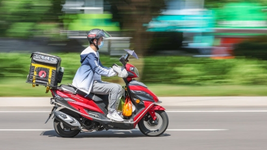貫徹四中全會(huì)精神一線見聞丨織密保障網(wǎng)，讓奮斗腳步更穩(wěn)當(dāng)