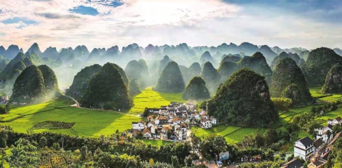 貫徹四中全會精神一線見聞｜貴州榕江因地制宜發展縣域經濟 立足“村超”跳出“村超”做強特色產業