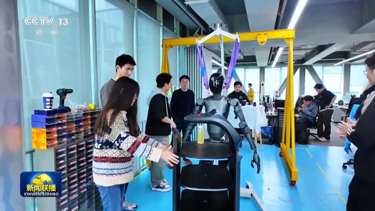 邁向“十五五”的美麗圖景·一線見聞丨外貿(mào)大市的新年“第一單”