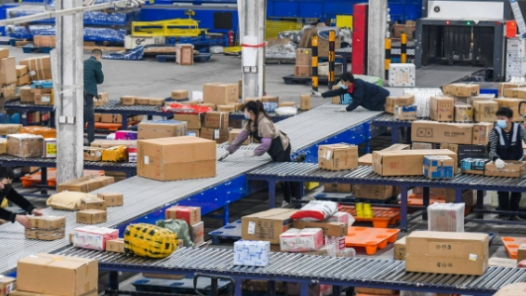 “十四五”期間我國人均年快遞使用量增至141件