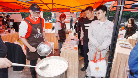 福建福州：民俗為媒織密幸福網 服務為本暖透職工心