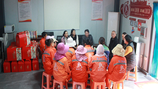 從生產車間到工會驛站，“娘家人”帶著年味與關懷來了