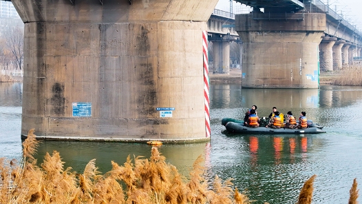 新春走基層｜守護鐵路網安全的水下“橋梁醫生”