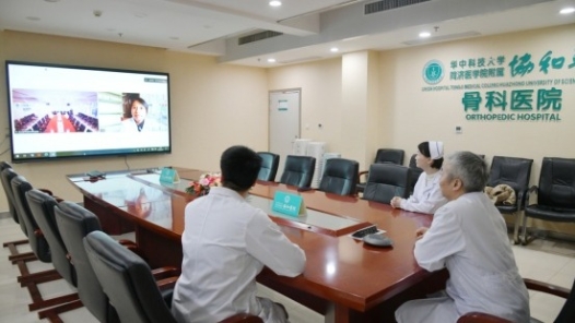 千里連線，協和專家為云南最美村醫送健康祝福