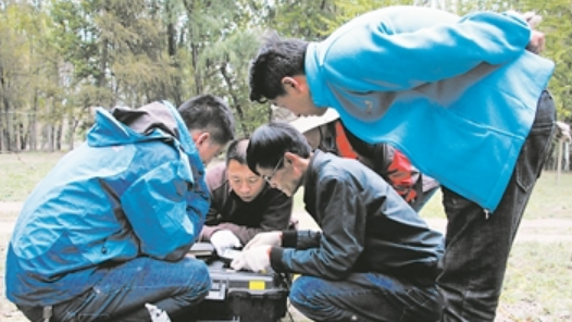 甘斌：為青藏高原大地“做B超”