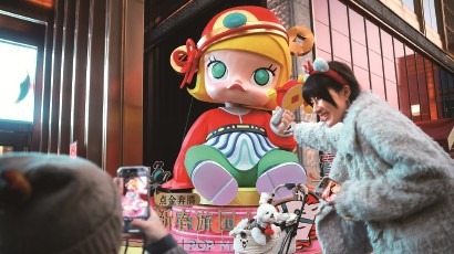 上海：“求新”潮牌搶灘“全球廟會”