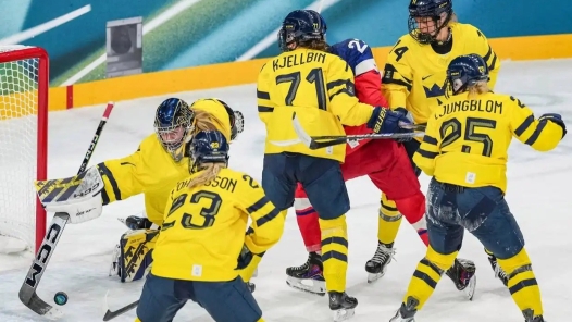 米蘭冬奧女子冰球：瑞典隊和美國隊率先挺進半決賽