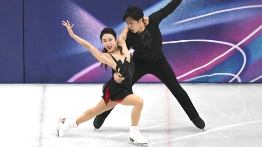隋文靜/韓聰晉級米蘭冬奧會花滑雙人滑自由滑