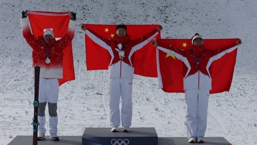 米蘭冬奧會自由式滑雪男子空中技巧決賽中國隊收獲1金1銅