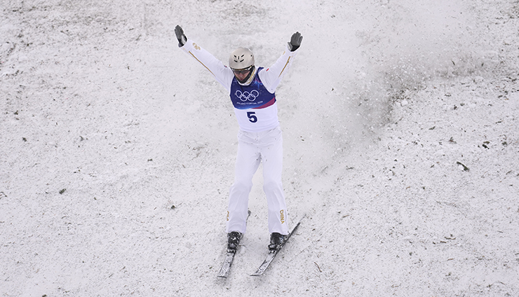王心迪獲得米蘭冬奧會自由式滑雪男子空中技巧冠軍