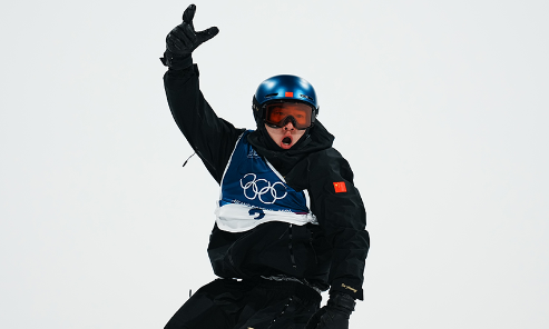 蘇翊鳴將擔任米蘭冬奧會閉幕式中國代表團旗手